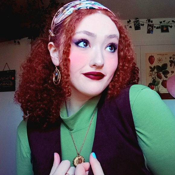 Meet your Posher, Karissa - Picture 7 of 8